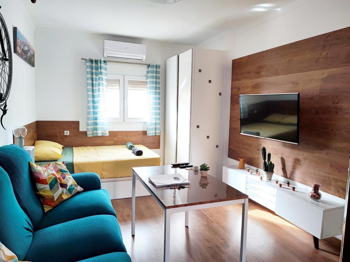 Bright And Quiet Studio In Малага Екстериор снимка